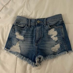 Hollister high waisted shorts